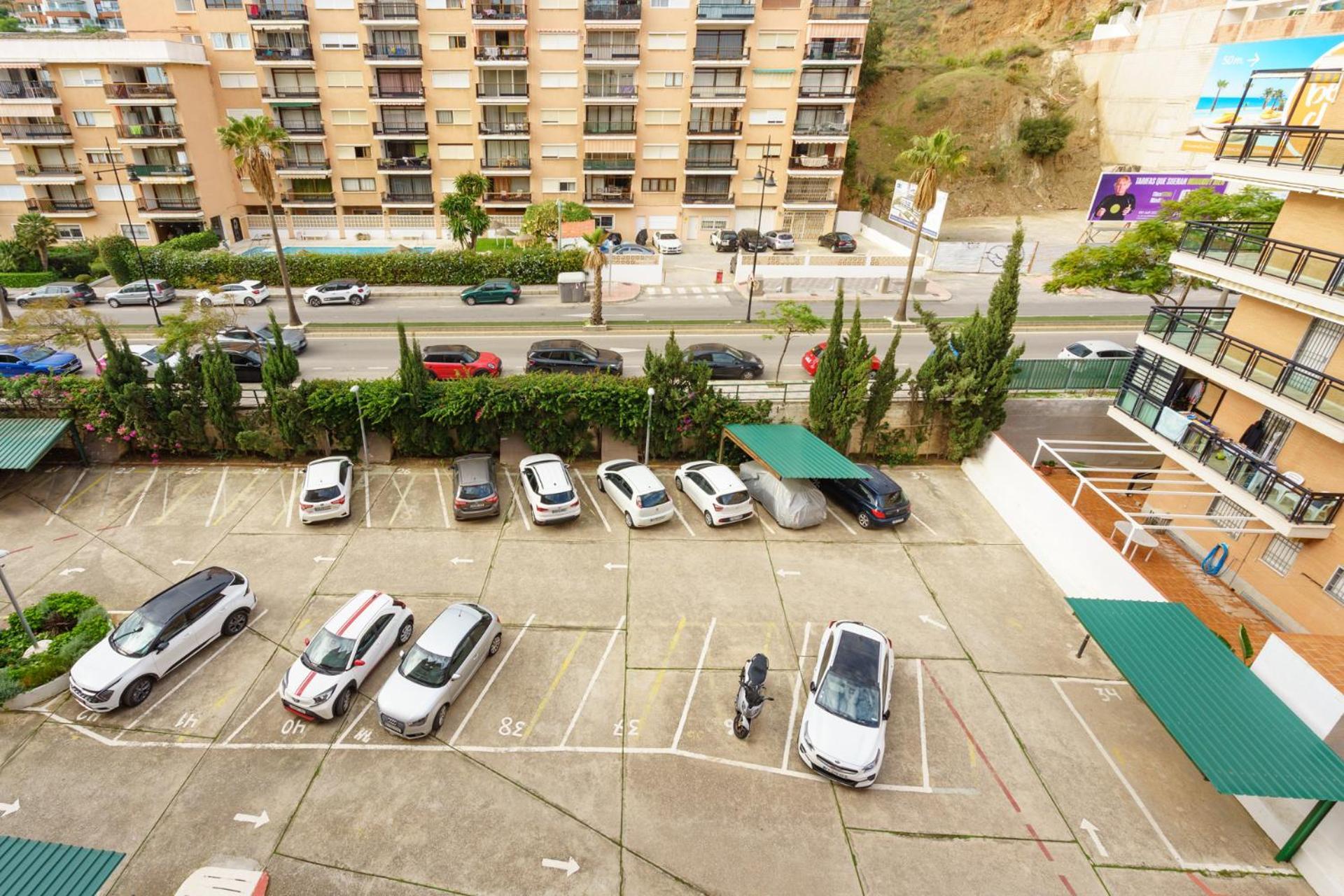 Beachfront, Two Bed- & Bathrooms, Private Parking Fuengirola Kültér fotó