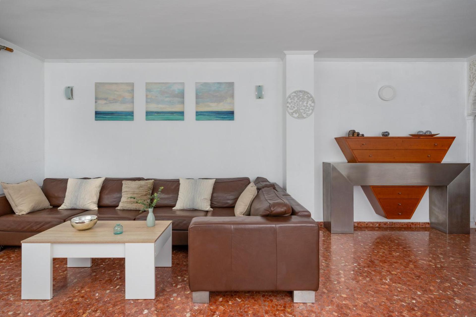 Beachfront, Two Bed- & Bathrooms, Private Parking Fuengirola Kültér fotó